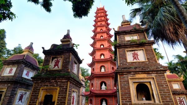 tran quoc pagoda