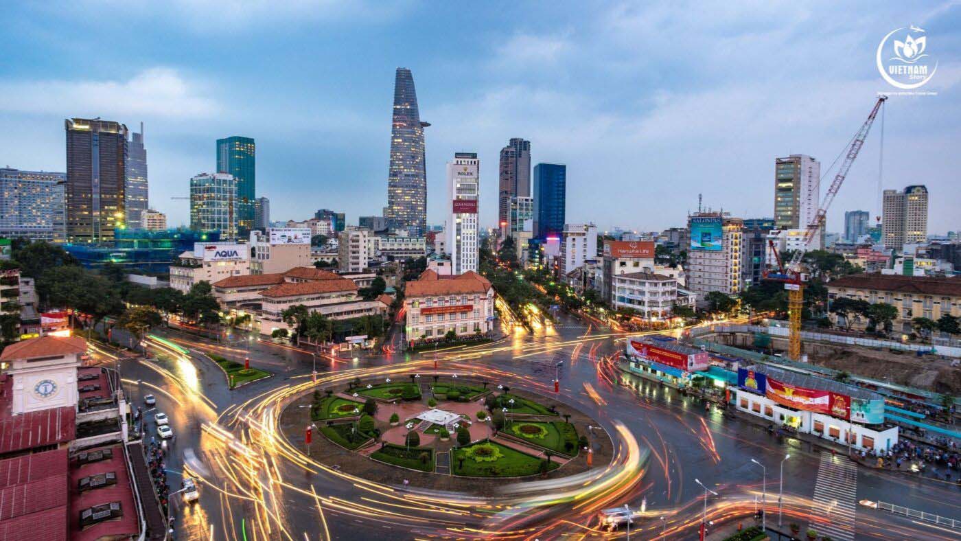 Exploring the vibrant blend of modernity and history in Ho Chi Minh City