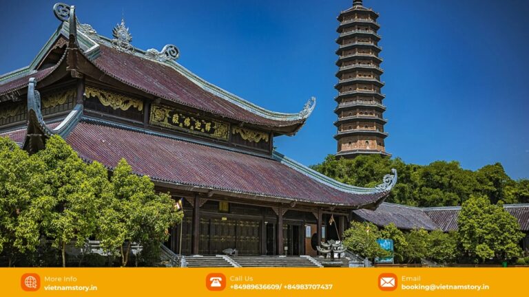 Visitors planning a Bai Dinh Pagoda visit in Ninh Binh
