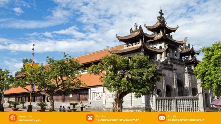 Phat Diem Stone Cathedral is known as the Catholic capital of Vietnam