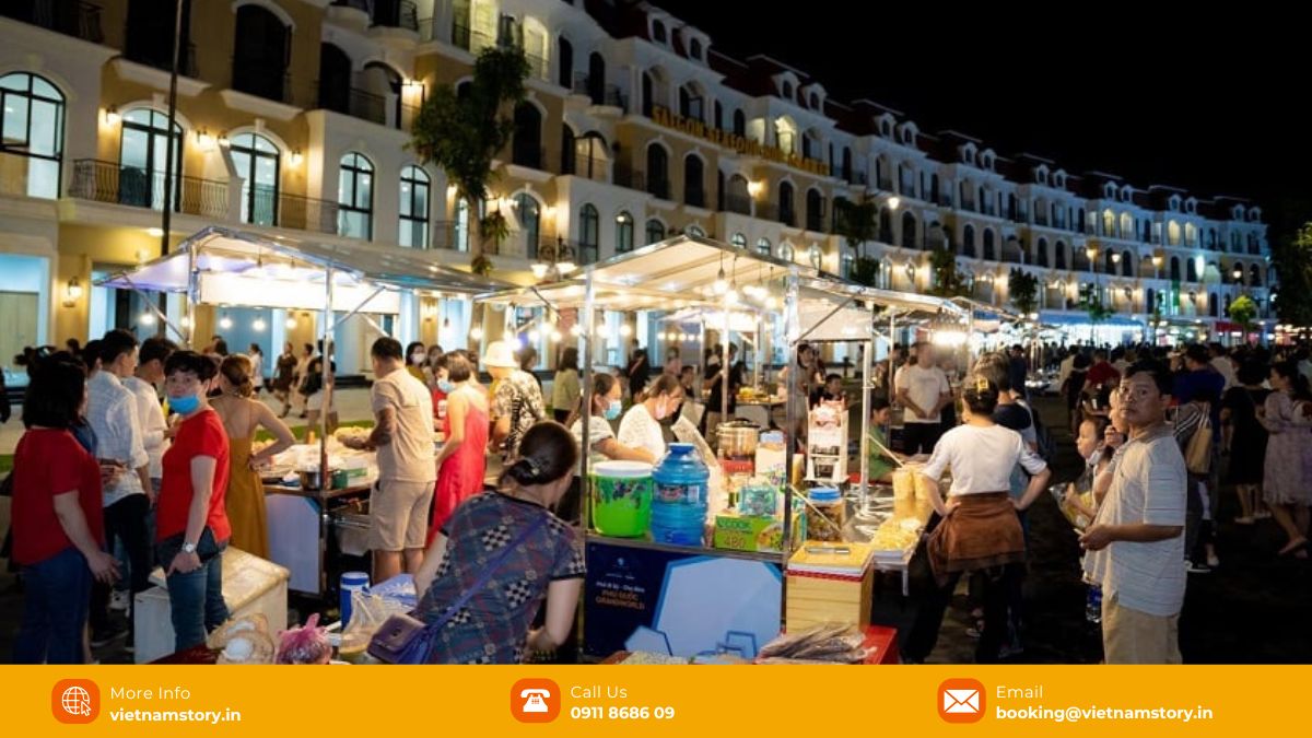 The ultimate food guide: What to eat at Grand World Phu Quoc 3 The bustling night market atmosphere lasts all the way until 2 AM