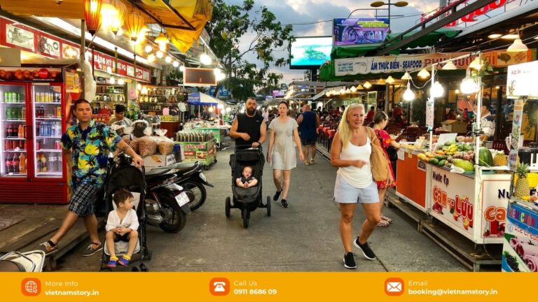 Evening atmosphere at the former Phu Quoc night market in Duong Dong
