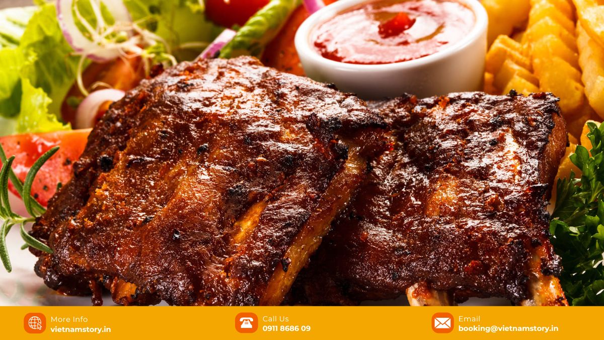 The ultimate food guide: What to eat at Grand World Phu Quoc 7 Savor Volcano Beefsteak’s signature lava stone steak, cooked at 180°C to lock in natural flavors