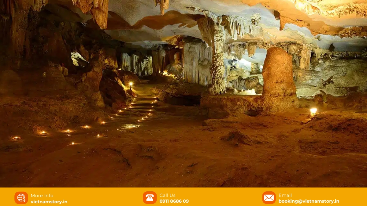 Thien Canh Son Cave: The "Paradise View" of Bai Tu Long Bay 3 A plethora of stalagmites that look like sparkling chandeliers inside Thien Canh Son Cave